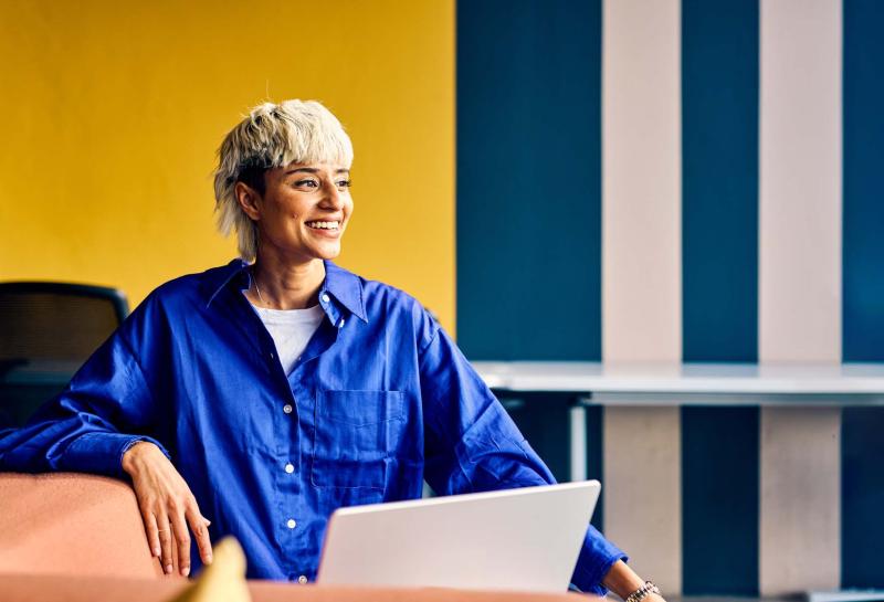 Advertising accounts managers and creative directors