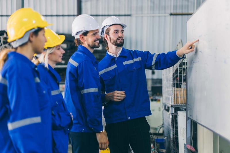Planning, process and production technicians