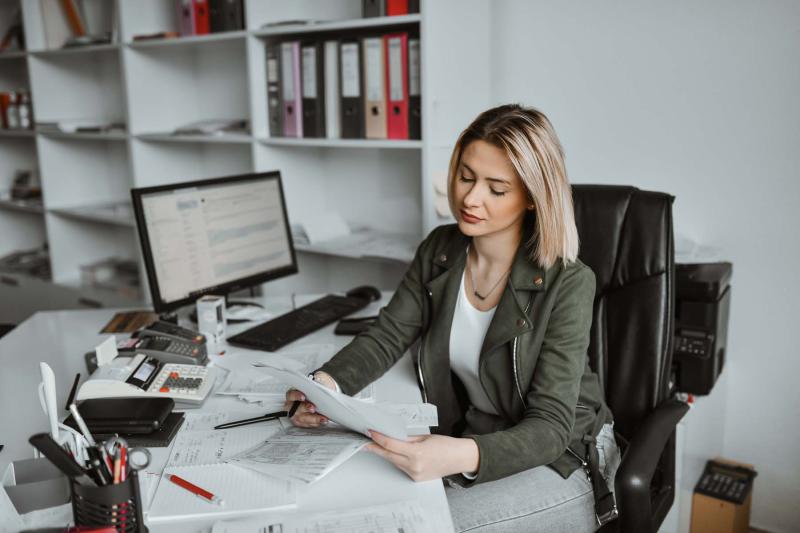 Financial administrative occupations