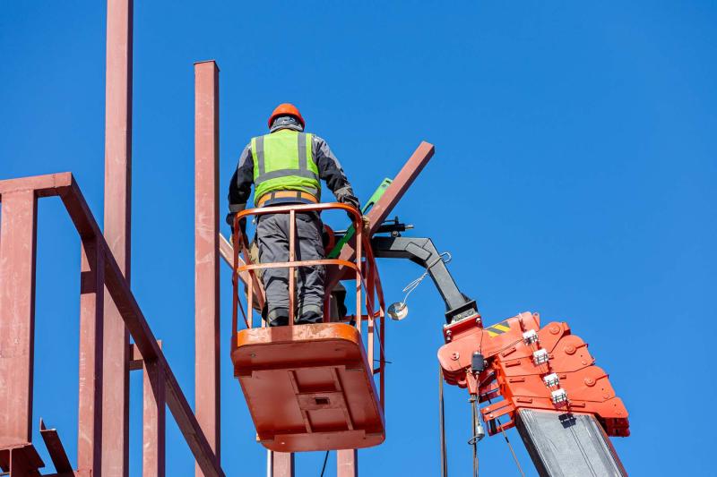 Steel erectors