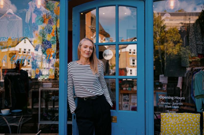 Shopkeepers and owners - retail and wholesale