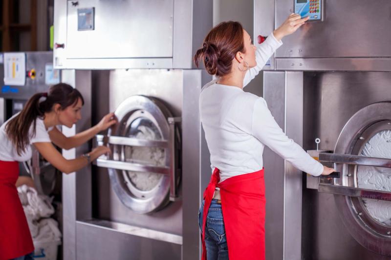 Launderers, dry cleaners and pressers