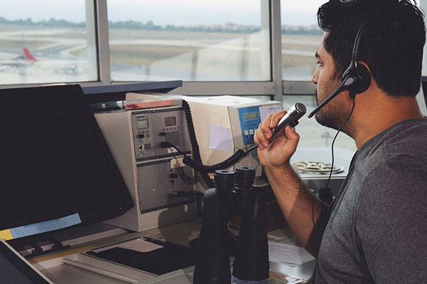 Air traffic controller