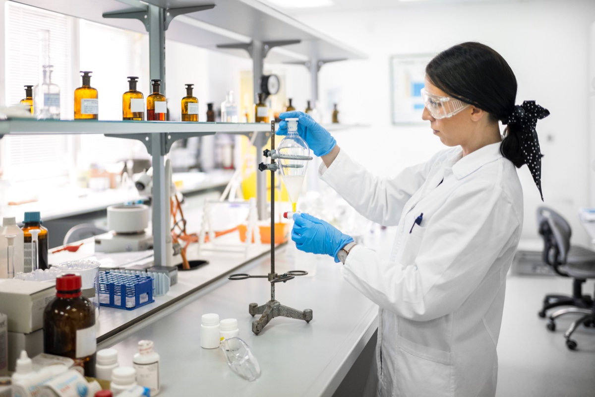 Chemical engineering technician
