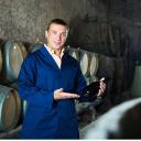 Cellar technician