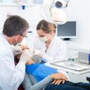 Dental nurse