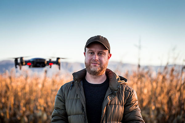 Drone pilot