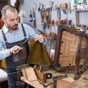 Furniture restorer