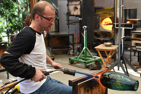 Glassmaker