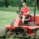 Groundsperson