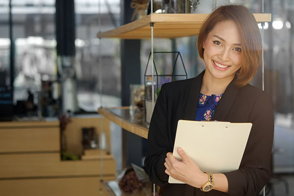 Legal secretary
