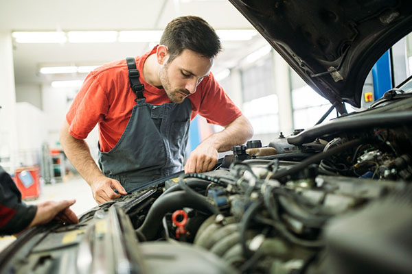 Motor mechanic