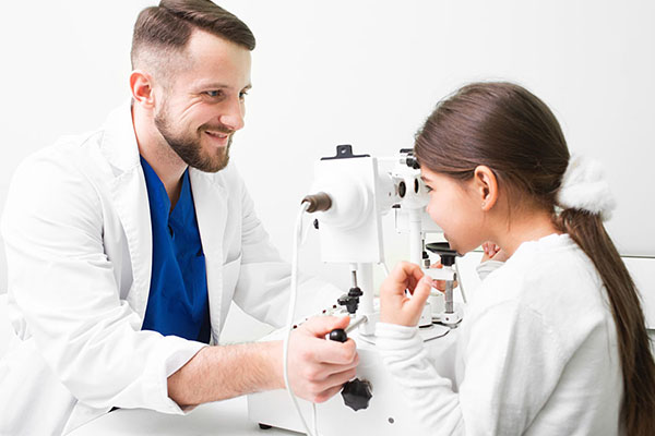 Orthoptist
