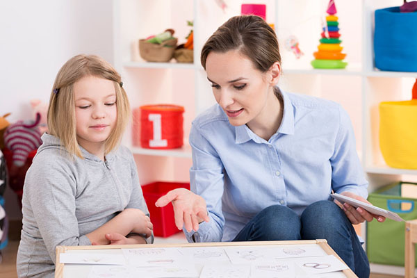 Play therapist