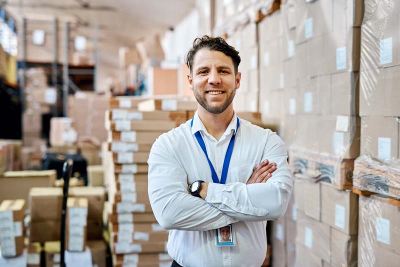 Managers in storage and warehousing