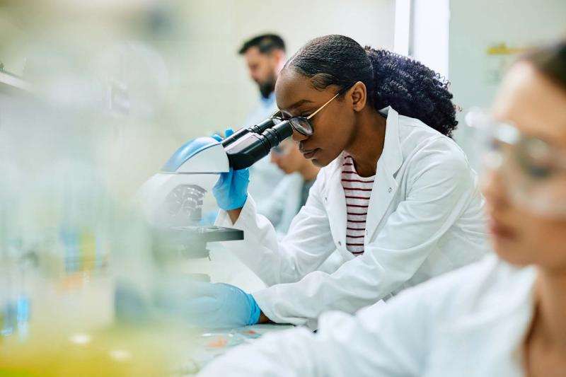 Biochemists and biomedical scientists